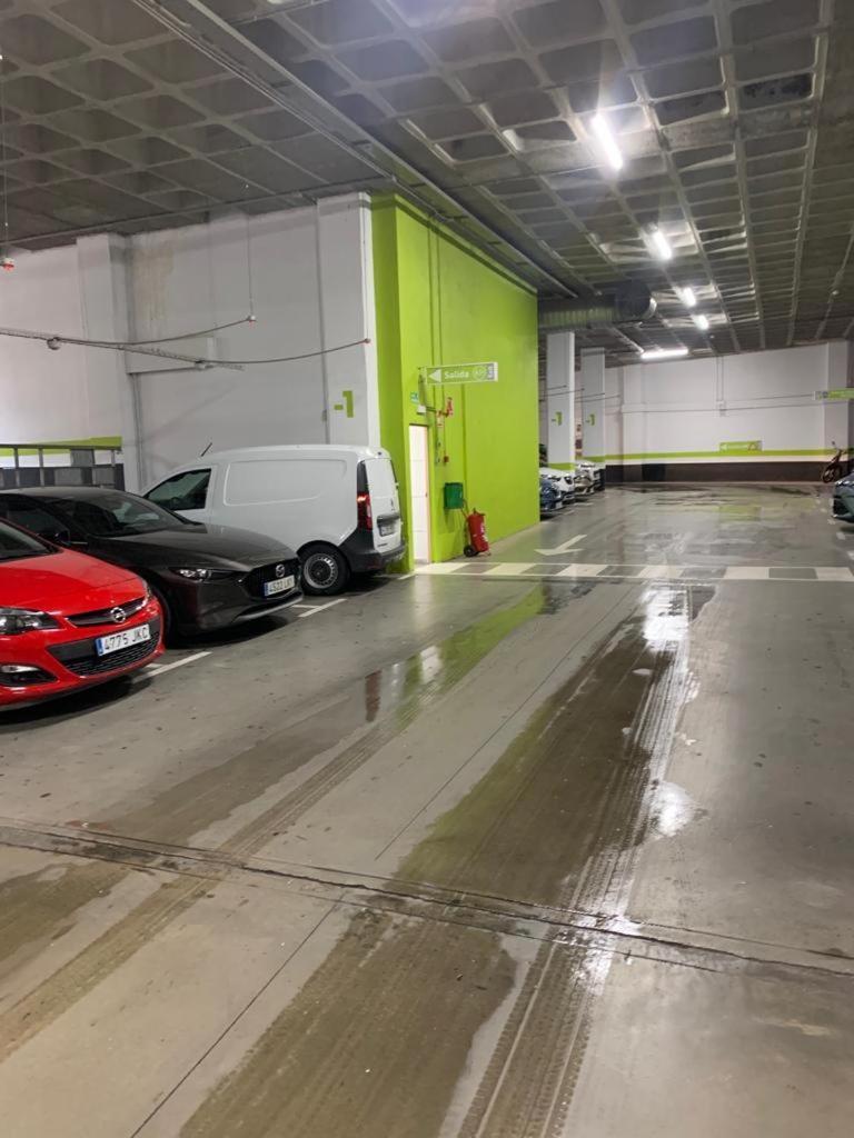 Domus Apartamentos Granada Con Parking Gratuito En Pleno Centro Exteriör bild
