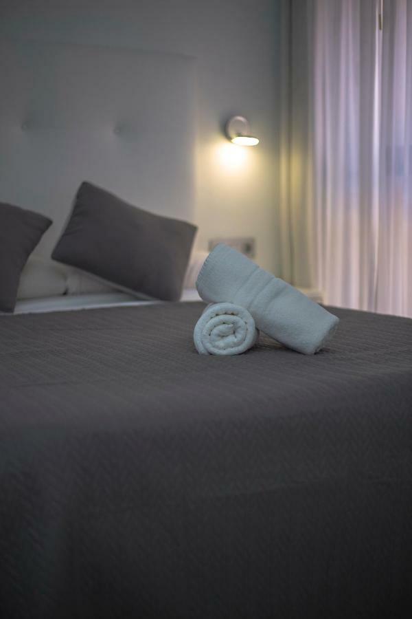 Domus Apartamentos Granada Con Parking Gratuito En Pleno Centro Exteriör bild