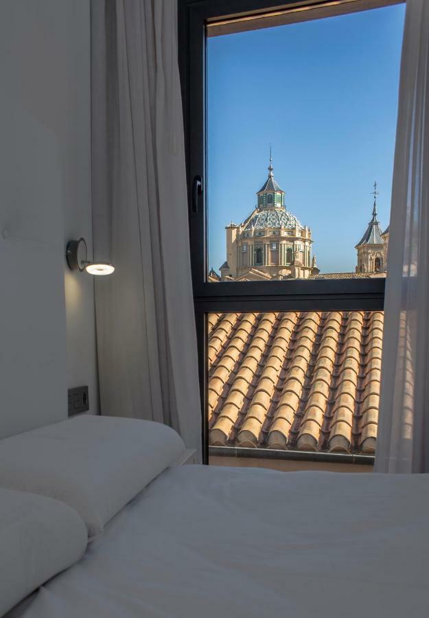 Domus Apartamentos Granada Con Parking Gratuito En Pleno Centro Exteriör bild
