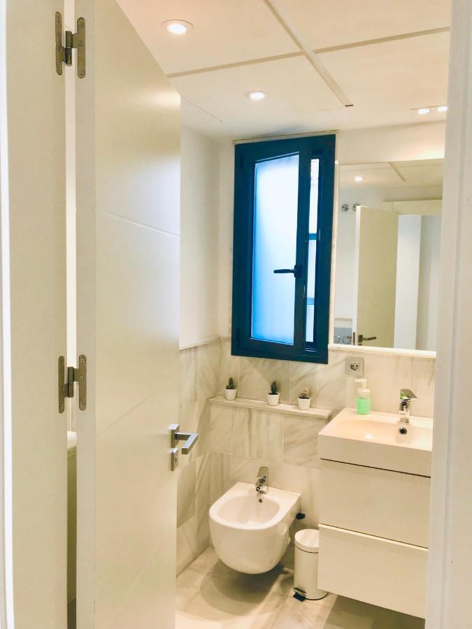 Domus Apartamentos Granada Con Parking Gratuito En Pleno Centro Exteriör bild