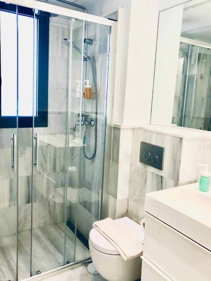 Domus Apartamentos Granada Con Parking Gratuito En Pleno Centro Exteriör bild