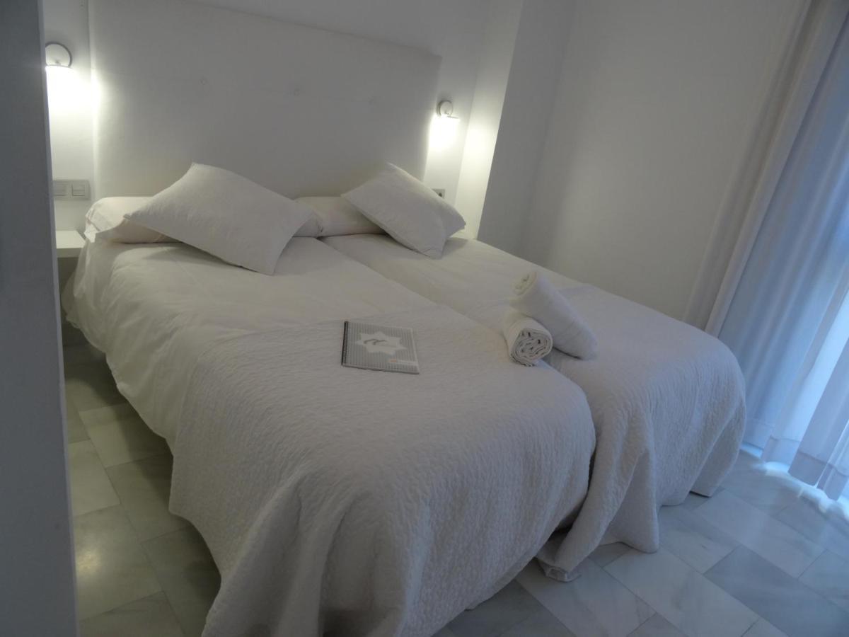 Domus Apartamentos Granada Con Parking Gratuito En Pleno Centro Exteriör bild